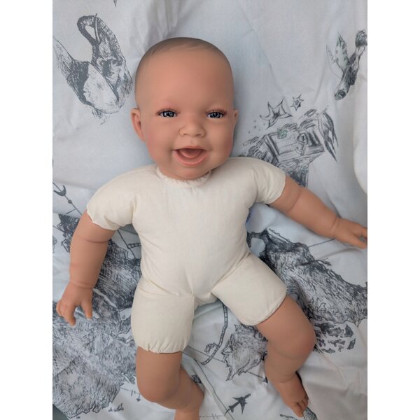 Ronny bambolotto spagnolo di 54 cm con pancione morbido, perfetto per i bambini