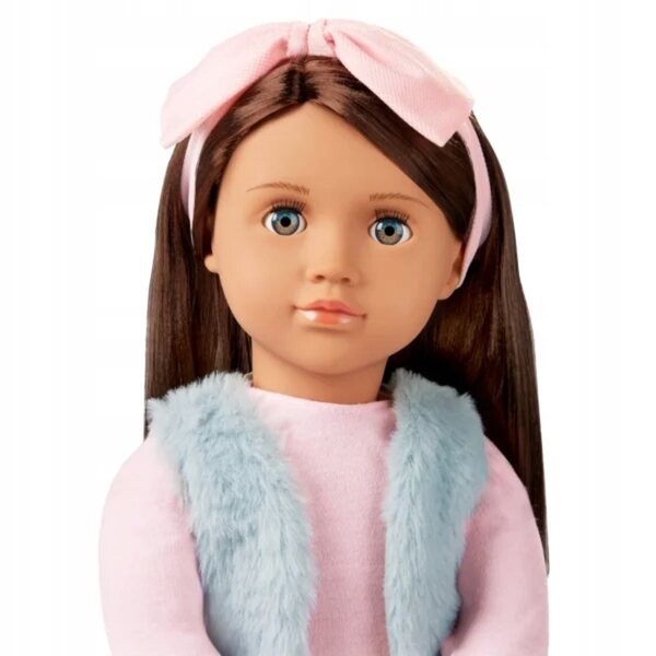 Our Generation Paulina Puppe 46 cm mit eleganter Kleidung und Möbelteilen