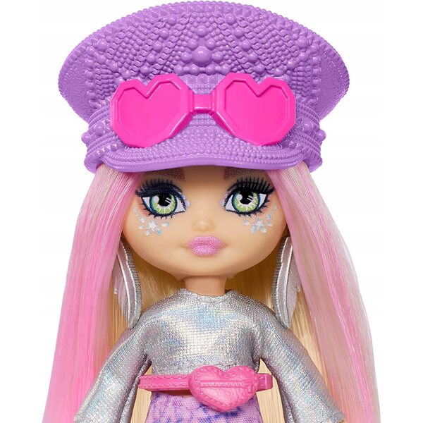 Barbie Extra Mini Minis Hippie 8,3 cm mit modischen Accessoires und Kleidung