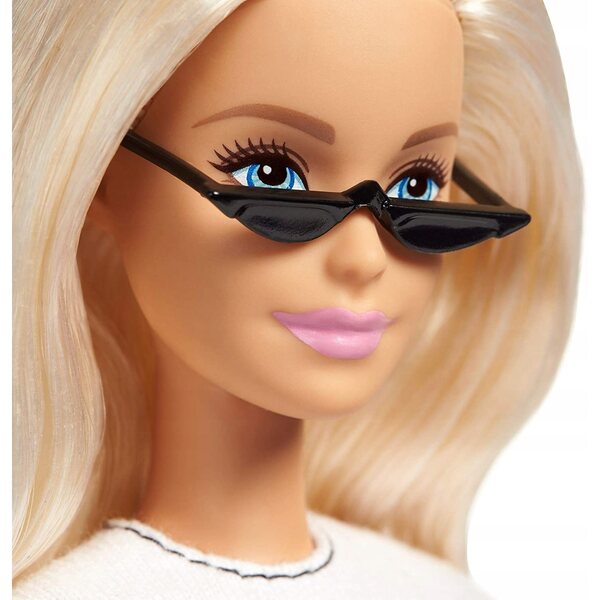 Barbie Fashionistas GHW62 32,5 cm mit einzigartigem Stil und trendigem Look