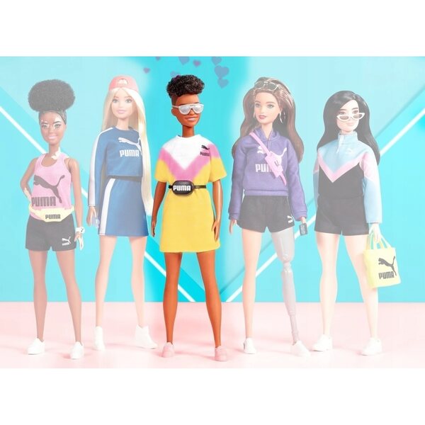 Barbie Puma Sportbekleidung mit Original Mattel Zubehör für Puppen