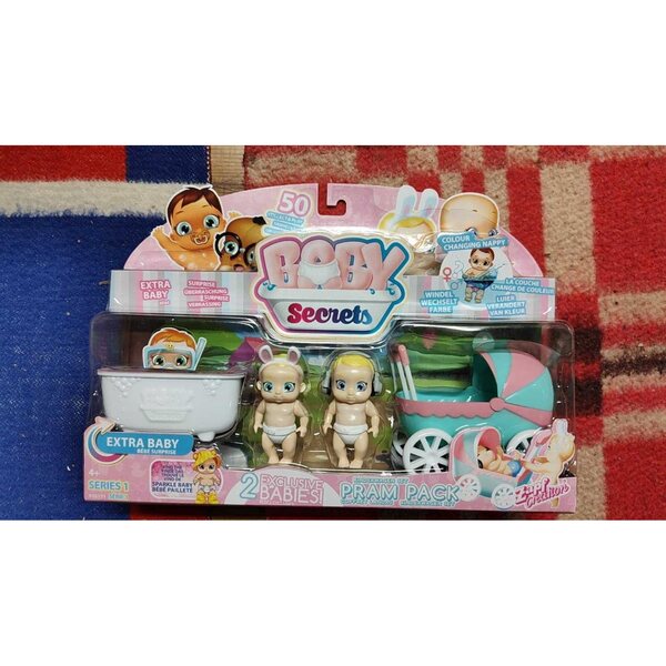 Baby Secret set di 2 bamboline bebè con accessori e sorpresa colorata