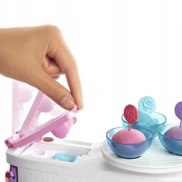 Barbie Salon SPA mit Gesichtsmaske und Zubehör für entspannendes Kinderspiel