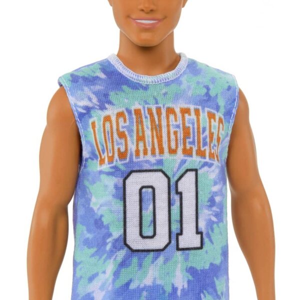 Barbie Fashionistas Ken Elegante bambola Moda e Gioco per Bambini 3+