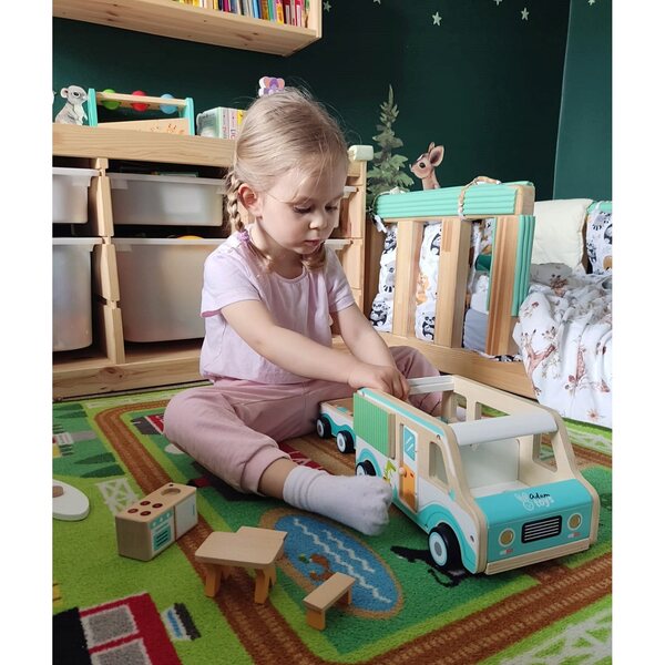 Adam Toys Puppencamper aus Holz mit Zubehör, Set mit 11 Elementen