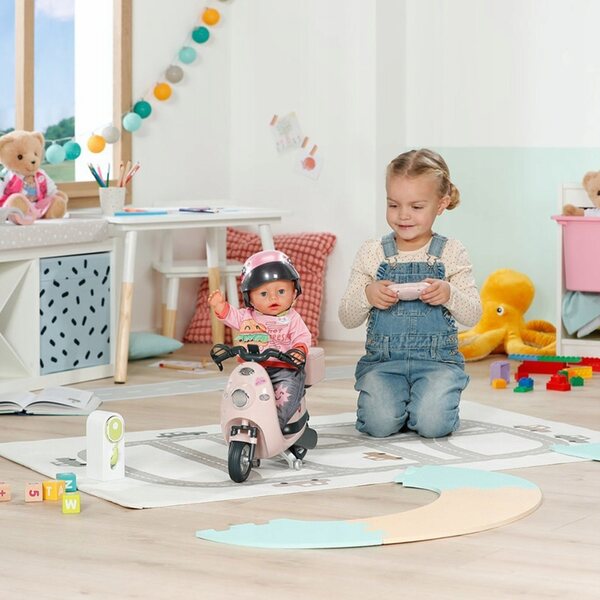 Baby Born Remote E-Scooter mit Ladefunktion und LED-Leuchten für Puppen
