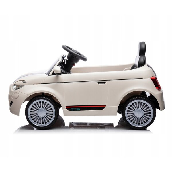 Weißes Kinder-Elektroauto Fiat 500e mit Bluetooth und Fernbedienung