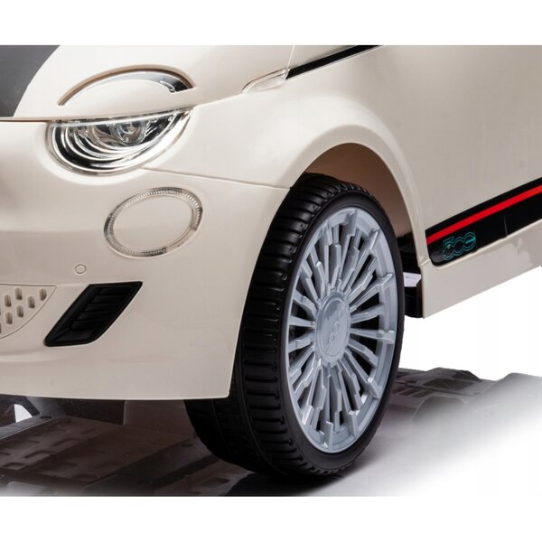 Weißes Kinder-Elektroauto Fiat 500e mit Bluetooth und Fernbedienung