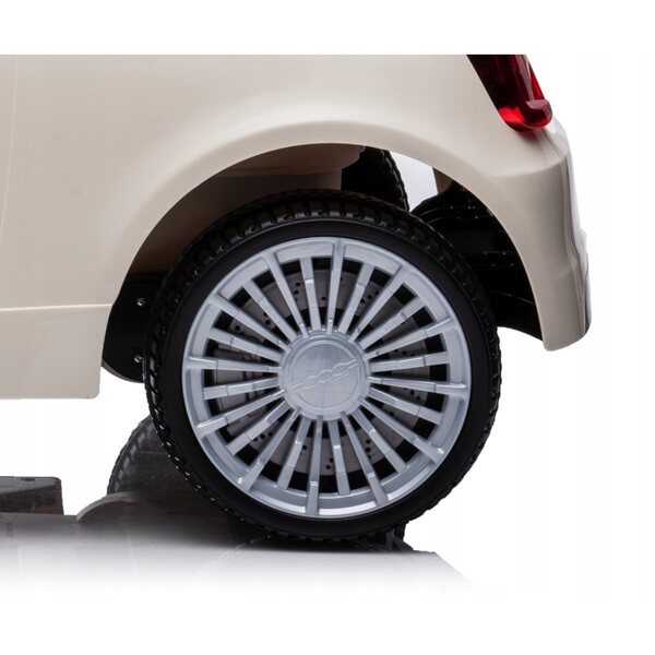 Weißes Kinder-Elektroauto Fiat 500e mit Bluetooth und Fernbedienung