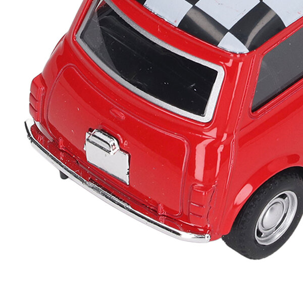 Modello Auto Rosso 1:32 in Metallo con Funzione Pull Back e Porte Apribili
