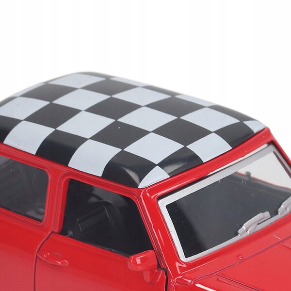 Modello Auto Rosso 1:32 in Metallo con Funzione Pull Back e Porte Apribili