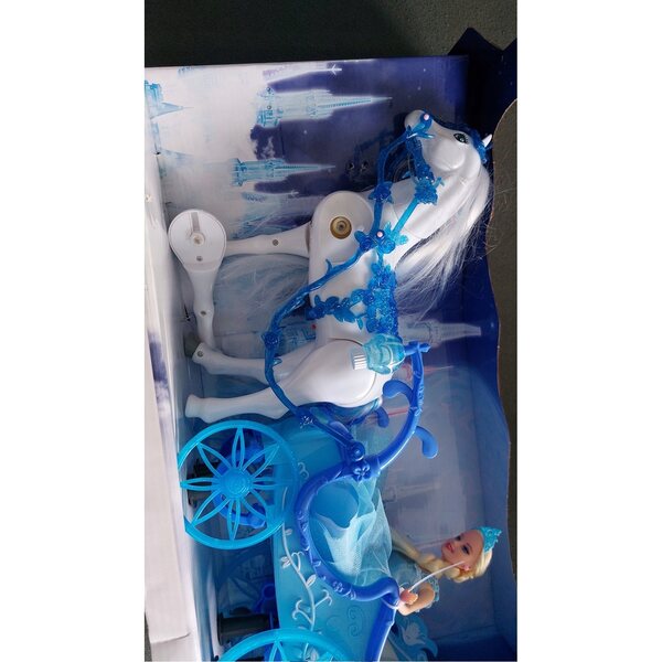 Kabinenkutsche mit Pferd und Prinzessin, neu mit Defekt, Soundeffekten und LEDs