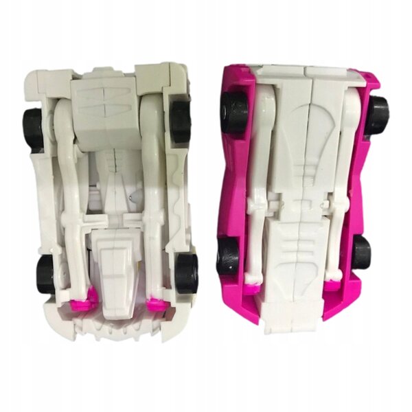Giocattolo Trasformabile Cavallo Volante e Auto Magnetici per Bambini