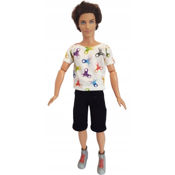 Puppenkleidungsset: T-Shirt und Shorts aus elastischem Stoff