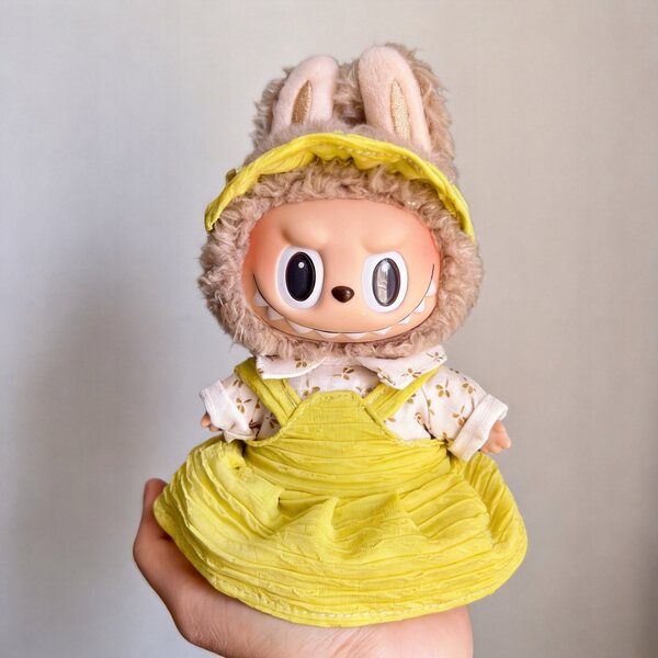3-teiliges gelbes Kleid für 17-cm-Puppe mit Kapuze, weiches und aufeinander abgestimmtes Set
