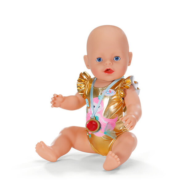 BABY born Strandset 43 cm mit kinästhetischem Sand und Sommeraccessoires