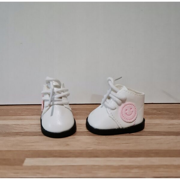Witte buciki voor Paola Reina 32 cm pop met roze decoratie