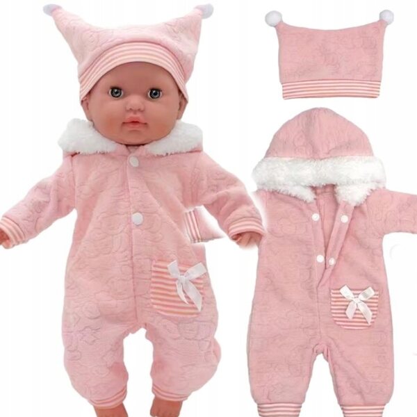 Abbigliamento invernale rosa per una bambola da 45 cm con tutina e cappellino