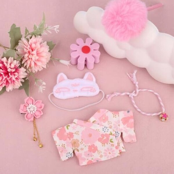 Kleidungsset für 17-cm-Puppe. Rosa japanischer Kimono mit widerstandsfähigem Stoffrock