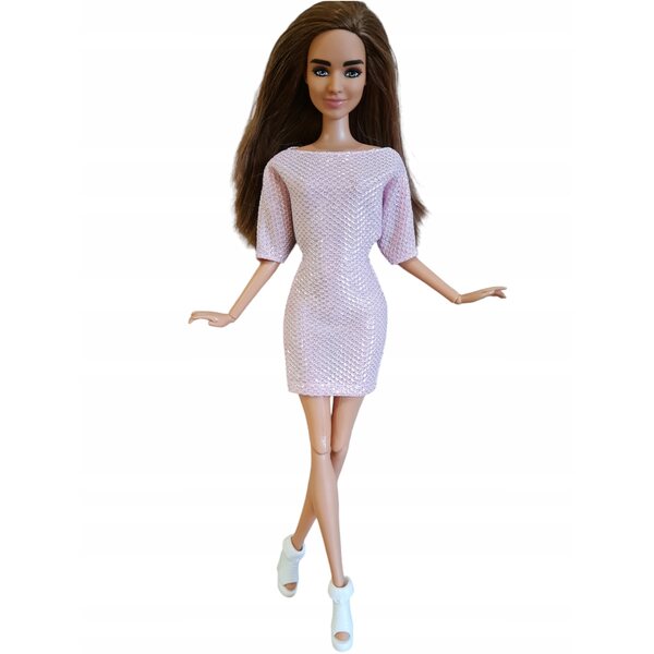 Rosafarbenes Kleid mit Glitzer für eine Puppe – handgenähte Kleidung, perfekt als Geschenk