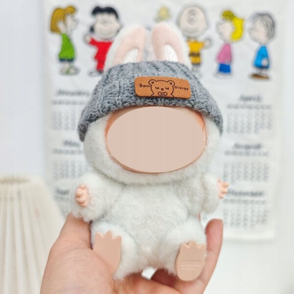 Handgefertigtes Pullover-Set für 15–17 cm große Puppen mit Pullover und Mütze