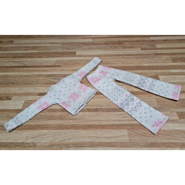 Puppenpyjama-Set aus Stoff mit skandinavischem Muster, ab 4 Jahren