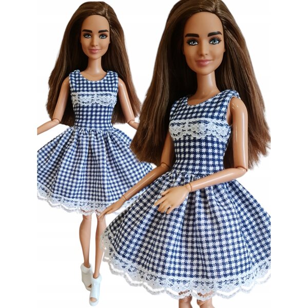 Marineblau-weiß kariertes Puppenkleid mit Spitze und Klettverschluss