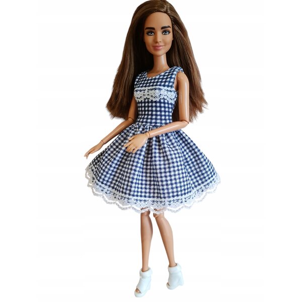 Marineblau-weiß kariertes Puppenkleid mit Spitze und Klettverschluss
