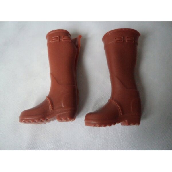 Braune Stiefel mit Plateau für Puppen 28-30 cm