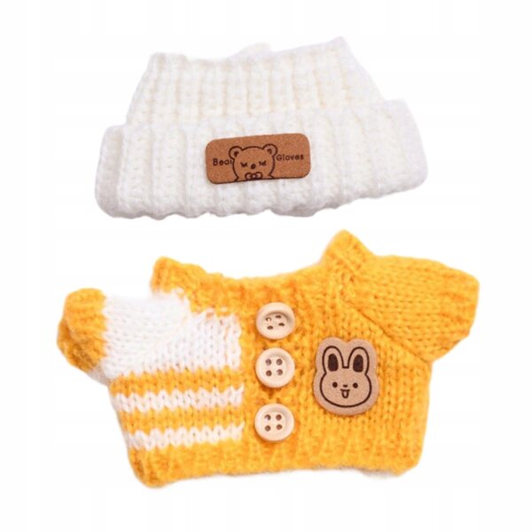 Labubu-Puppenkleidung: gelber handgefertigter Pullover und Mütze