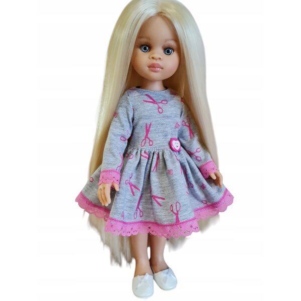Graues Kleid für die spanische Puppe Paola Reina mit Spitze und Herzknopf