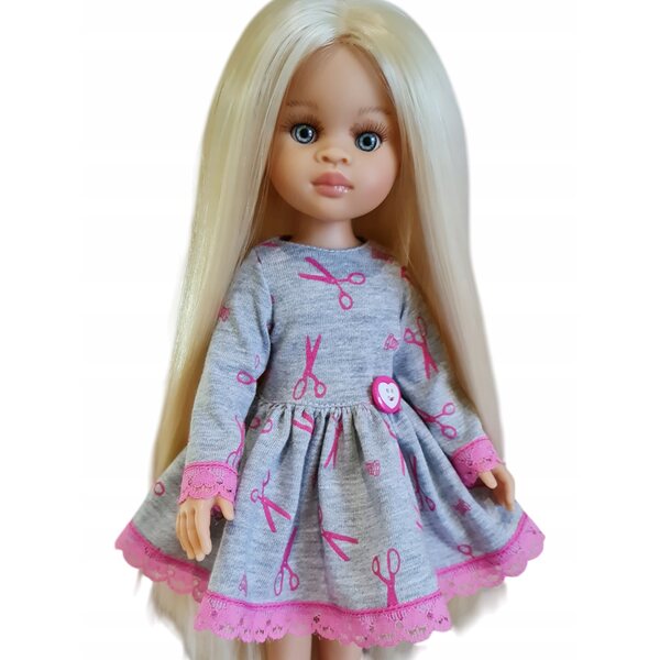 Graues Kleid für die spanische Puppe Paola Reina mit Spitze und Herzknopf