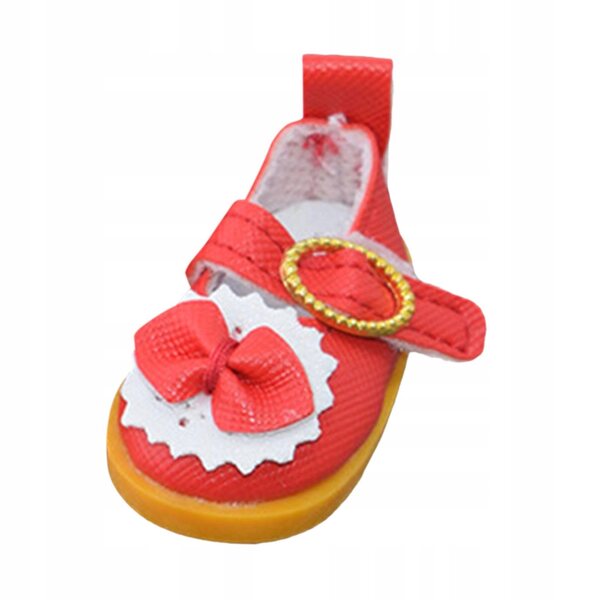 Scarpe per bambole in peluche: accessori rossi, morbidi e resistenti per foto e gioco