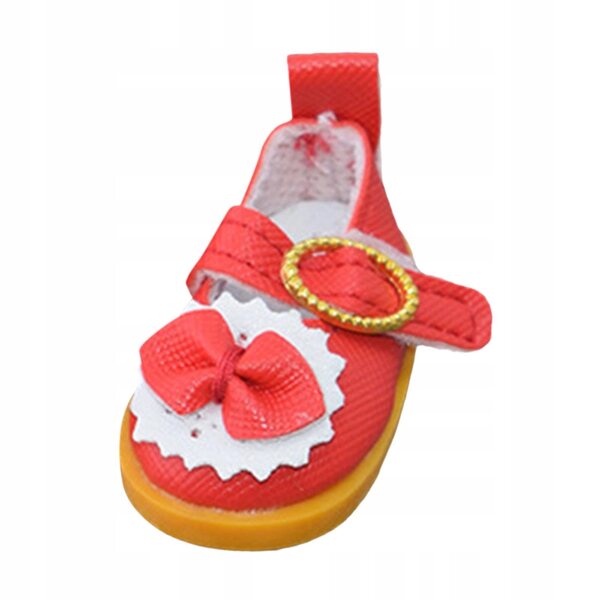 Scarpe per bambole in peluche: accessori rossi, morbidi e resistenti per foto e gioco