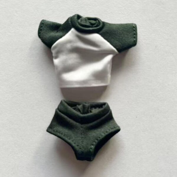 1/12 Miniaturkleidung für weibliche Puppe: Grünes T-Shirt und Shorts