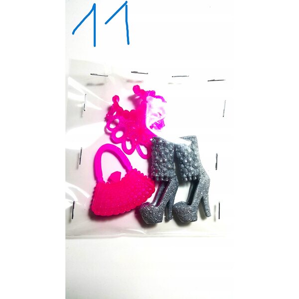 Set 12 paia scarpe per bambola Barbie - tacchi, sneakers, stivali in tessuto e plastica