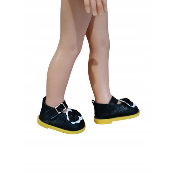 Scarpe bianche e nere per una bambola Paola Reina di 32 cm - vestiti e accessori