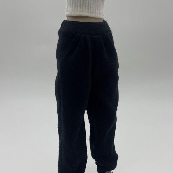 Pantaloni Casual in Miniatura per Bambole 1/6 – Nero, Stoffa, 17 cm