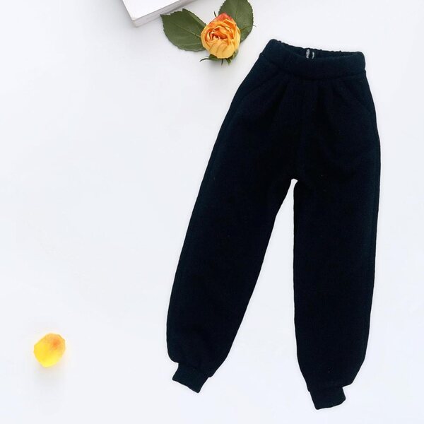 Pantaloni Casual in Miniatura per Bambole 1/6 – Nero, Stoffa, 17 cm