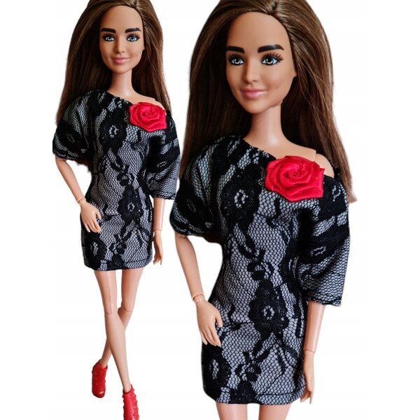Schwarzes Spitzenkleid für klassische Modepuppe mit roter Rose und Klettverschluss