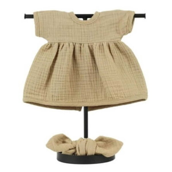 Ein Cappuccino-Kleid und ein Stirnband für eine 38 cm große Miniland-Puppe aus Baumwollmusselin