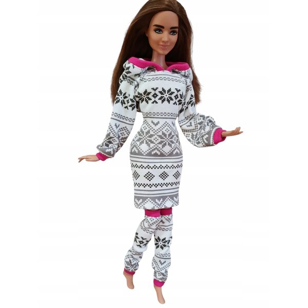 Completo abbigliamento per bambola: vestito con cappuccio e leggings in tessuto scandinavo