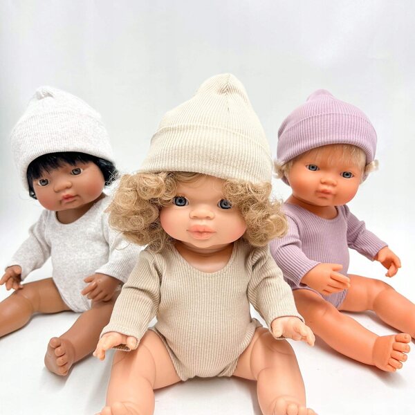 Lavendelfarbener gerippter Body für Miniland- und Paola Reina-Puppen 38 cm