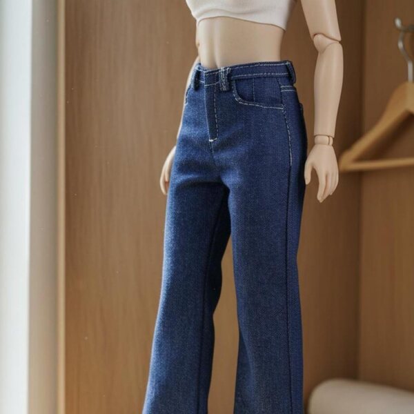 Blaue Stretch-Jeans mit weitem Bein für 1/6 Puppen – realistisches Design und sorgfältige Details