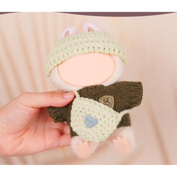 Kleidungsset für 17-cm-Puppen mit Accessoires, Pullover und Mütze