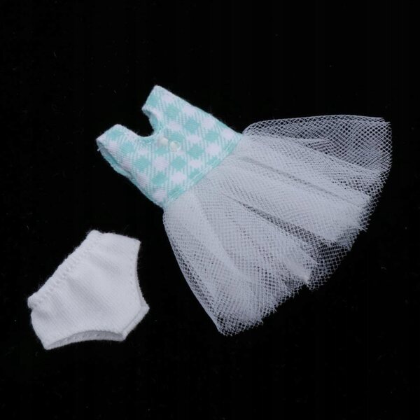 Set vestiti in tulle per bambole 1:12 con gonna e lingerie verde 11 cm