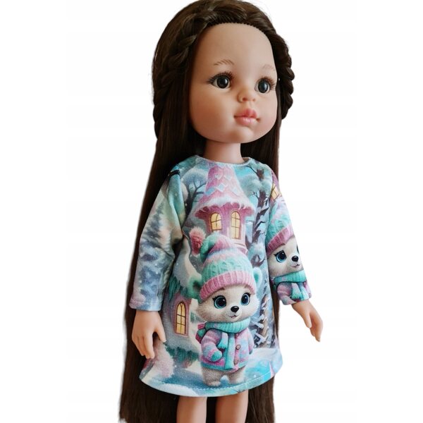 Ein Outfit für eine 32 cm große Paola Reina-Puppe mit einem Winterbärenmotiv