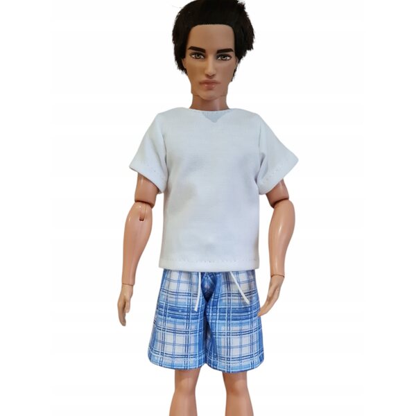Completo per bambola: T-shirt bianca e shorts blu a quadretti, set italiano