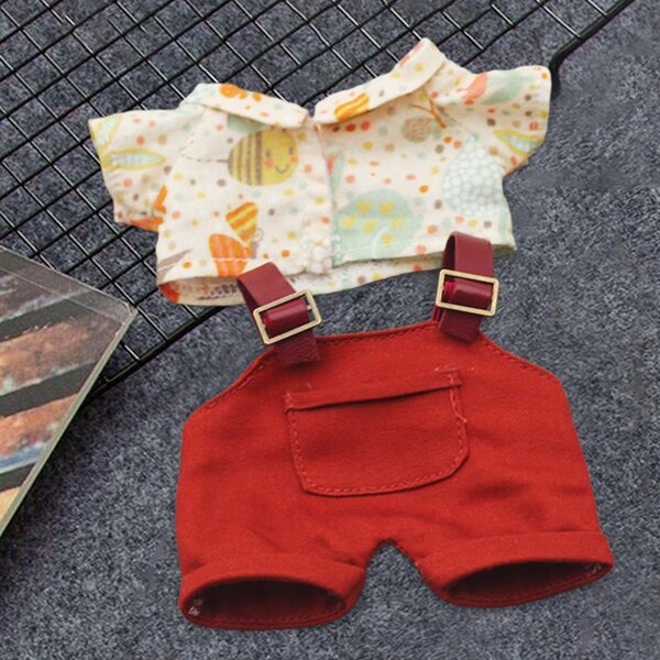 Lernkleidung für Puppen mit roter Hose und weichem T-Shirt