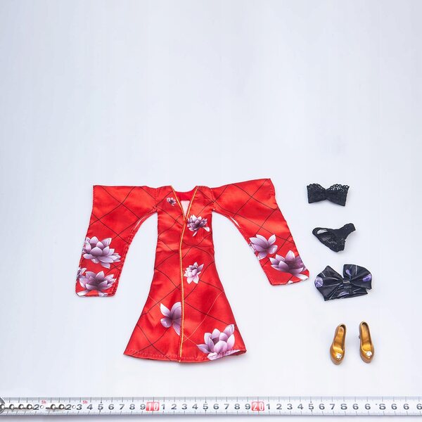 1/6 Japanischer Kimono für Puppen – Traditionelles Kleid für Frauen aus hochwertigem Stoff